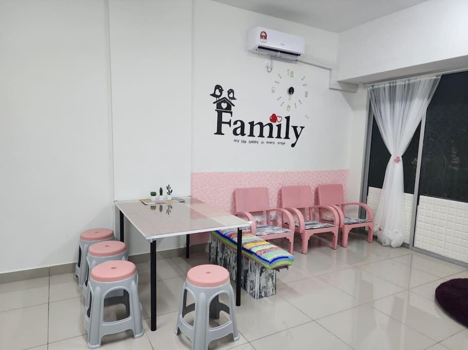 Cozy Familee Homestay Simpang Ampat  Kültér fotó